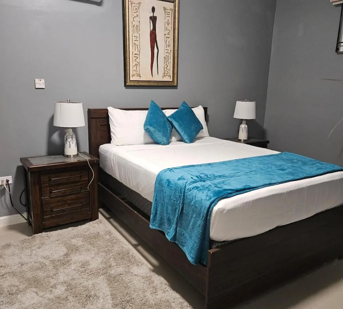 Paradise Haven At Hamptons - -Across From Ac Marriot Hotel Kingston